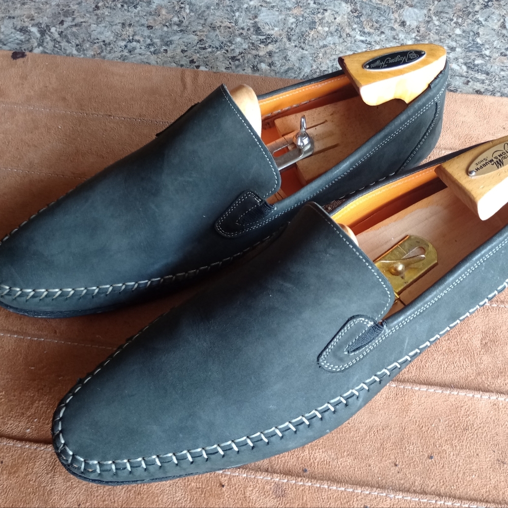 MEZLAN Men's Rare Green Suede Slipon Loafer Size 13M (27) - Picture 3 of 12